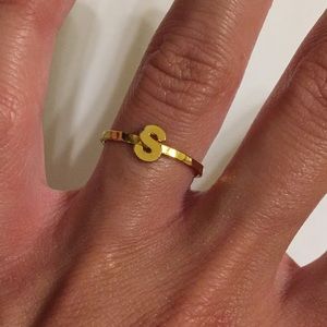 Cute 14k Gold “S” Ring by Kris Nations